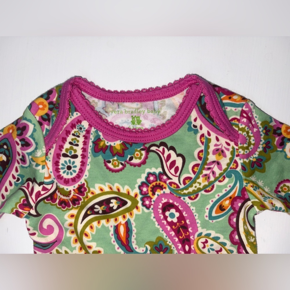 Vera Bradley Baby Tutti Frutti Footed Sleeper 0-3M - Picture 4 of 11